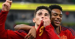 Pablo Martin Paez Gavira penyerang Spanyol selebrasi usai cetak gol ke gawang Kosta Rika pada laga Babak Penyisihan Grup E Piala Dunia 2022. Foto : ig fifa