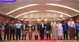 Momen Foto Bersama Usai Pembukaan Rakernas JKPI Ke-IX Di hotel Aryaduta Palembang. Foto: Viralsumsel/Nto