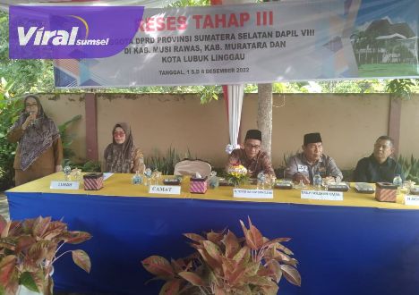 Tiga Anggota DPRD H. Toyeb Rakembang dari Fraksi PAN, H. Novian Fauzi dari Fraksi NasDem, H. Solehan Fraksi Gerindra, langsung bertemu dengan masyarakat untuk menyerap usulan dan aspirasi. Foto : viralsumsel.com/ril