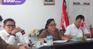 HJ Lucianty Ketua Pimda PKN Sumsel didampingi Sekretaris Syaiful Islam dan Ketua Bapilu Pimda PKN Sumsel H M Albahori. Foto : viralsumsel.com/ion