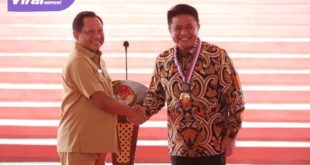 Gubernur Sumsel H Herman Deru bersama Menteri Dalam Negeri (Mendagri) RI, Tito Karnavian. Foto : viralsumsel.com/win