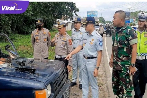Abdul Haris Kepala Jasa Raharja Cabang Sumsel Saat Mendatangi Lokasi Kejadian Lakalantas Bersama Jajaran Dirlantas Polda Sumsel dan TNI. Foto : Viralsumsel