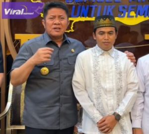 Gubernur Sumsel H Herman Deru usai menerima Abi Quhafah didampingi Pengurus LPTQ Sumsel di ruang audiensi Gubernur, Kamis (2/2/2023). Foto : viralsumsel.com/win