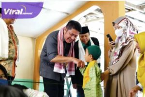 Gubernur Sumsel H Herman Deru saat pembukaan Festival Generasi Islami Kreatif 2023 Ponpes Modern Terpadu Nurul Qomar Palembang, Kamis (2/2/2023) pagi. Foto : viralsumsel.com/win