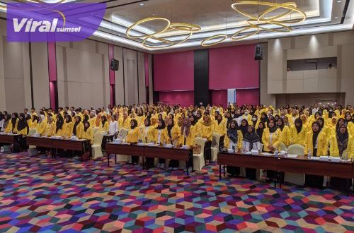 Universitas Terbuka Palembang melaksanakan kegiatan OSMB Tahap I di Hotel Wyndham, (12/03/2023). Foto : viralsumsel.com/fia