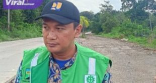 PPK 3.3 Balai Besar Pelaksana Jalan Nasional (BBPJN) V Wilayah Sumsel, Surya Perdana bicara progress Perbaikan ruas Jalan Lingkar Timur Kota Prabumulih. Foto : viralsumsel.com/mal