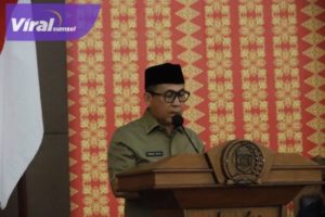 Wali Kota Lubuklinggau, H SN Prana Putra Sohe sampaikan LKPJ tahun 2022 pada Rapat paripurna DPRD Kota Lubuklinggau, Senin (27/3/2023). Foto : viralsumsel.com/min