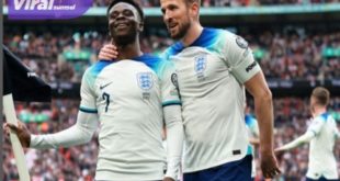 Penyerang Timnas Inggris, Harry Kane selebrasi bersama Bukayo Ayoyinka Saka usai cetak gol ke gawang Ukraina pada laga Kualifikasi Euro 2024. Foto : iginggris