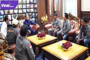 Pengurus DPC PJS Waykanan saat melakukan audiance dengan Bupati Waykanan, Foto : Viralsumsel