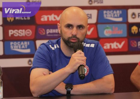 Pelatih kepala Timnas Lebanon U-22, Miguel Moreira. Foto : pssi