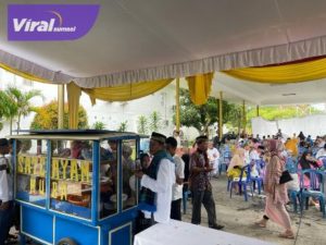 Gerobak dagangan UMKM membuat meriah halal bihalal Idul Fitri 2023 di Pendopoan Rumah Dinas Bupati Muba, Sabtu (22/4/2023). Foto : viralsumsel.com/dev