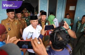 Pj Bupati Muba Apriyadi Mahmud saat dibincangi awak media, Sabtu (29/4/2023). Foto : viralsumsel.com/dev