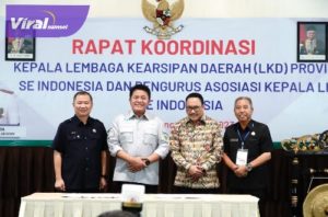 Gubernur Sumsel H Herman Deru ketika membuka Rapat Koordinasi Kepala Lembaga Kearsipan se-Indonesia di Ballroom Emilia Hotel Palembang, Kamis (13/4/2023) petang. Foto : viralsumsel.com/win