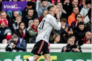 Antony penyerang sayap Manchester United selebrasi usai cetak gol di Liga Inggris. Foto : igmu