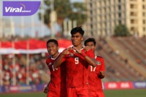 Striker Tim Nasional (Timnas) U-22 Indonesia, Ramadhan Sananta selebrasi usai cetak gol ke gawang Myanmar pada laga kedua Grup A cabor sepak bola SEA Games 2023. Foto : pssi