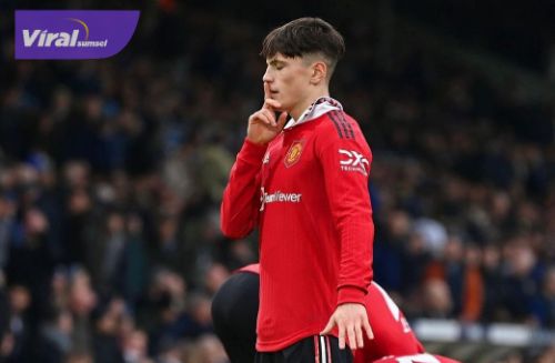 Winger kiri Manchester United, Alejandro Garnacho dikabarkan bisa tampil lawan West Ham United FC. Foto : ig