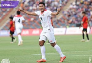 M Fajar Fathur Rahman pemain Timnas Indonesia selebrasi usai cetak gol ke gawang Timor Leste. Foto : pssi