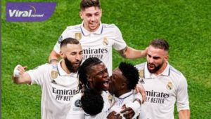 Gelandang Real Madrid Vinícius Júnior selebrasi usai mencetak gol sensasional ke gawang Manchester City. Foto : igmadrid