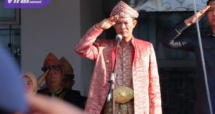 Walikota Palembang H.Harnojoyo saat menjadi membacakan amanat hari Lahir Pancasila, Kamis (1/6/2023) di lapangan Setda Pemerintah kota Palembang. Foto : viralsumsel.com/nto