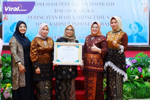 Wujudkan GSMP, Kartini Asal Muba Raih Penghargaan dari Gubernur Sumsel. Foto : viralsumsel.com/dev