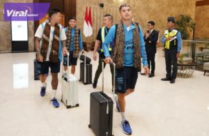 Tim Nasional (Timnas) Argentina telah mendarat di Bandara Soekarno Hatta, Cengkareng, pada Jumat (16/6/2023) pukul 21.50 WIB. Foto : pssi
