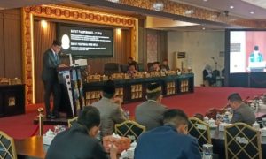 Ketua DPRD Kota Palembang Zainal Abidin Saat Menyampaikan Paripurna DPRD Ke-17 MP II Tahun 2023