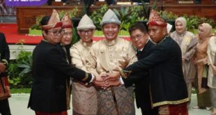 HUT OKU ke-113, Masyarakat OKU Rasakan Manfaat Bangubsus Mampu Meratakan Pembangunan Infrastruktur di Kabupaten OKU. Foto : viralsumsel.com/win
