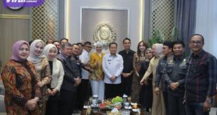 Pj Gubernur Sumsel Agus Fatoni di Gedung DPRD Provinsi Sumatera Selatan, Rabu (4/10/2023). Foto : viralsumsel.com/win