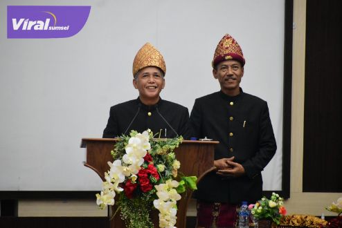 Bupatin OKI H.Iskandar, SE dan Wakil Bupati OKI H.M Djafar Shodiq. Foto : viralsumsel.com/dev