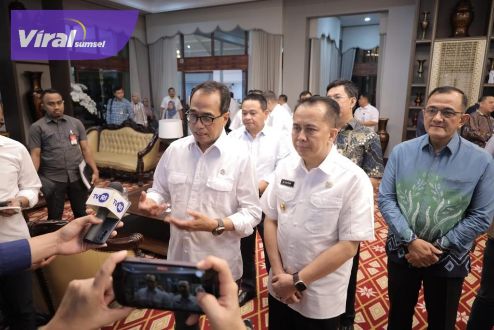 Rapat Terbatas bersama Penjabat (Pj) Gubernur Sumatera Selatan (Sumsel) Agus Fatoni di Griya Agung, Palembang, Sumatera Selatan, Sabtu (14/10/2023). Foto : viralsumsel.com/win