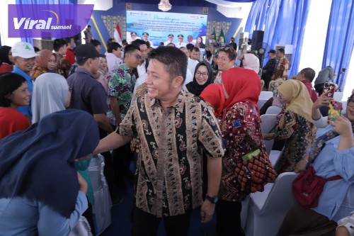 Gubernur Sumsel H Herman Deru Tandatangani MoU Penyediaan Infrastruktur SPAM dengan Pemkab Banyuasin. Foto : viralsumsel.com/win