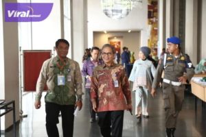 Sekda Sumsel SA Supriono dalam Rakor Kepegawaian Tahun 2023 di Lingkungan Provinsi Sumsel" di Ballroom Hotel Novotel, Kamis (2/11/2023). Foto : viralsumsel.com/win