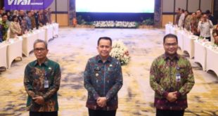 Pemprov Sumsel menggelar Rakor HLM TPID dan Capacity TPID se Sumsel, bertempat di Ballroom Hotel Santika Premiere, Kamis (9/11/2023). Foto : viralsumsel.com/win