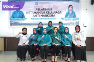 Pj Ketua TP PKK Sumsel Tyas Fatoni Buka Pelatihan Fasilitator Ketahanan Keluarga Anti Narkoba di Kabupaten OKU Selatan. Foto : viralsumsel.com/win