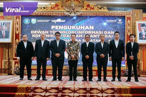 Kepala BSSN Beri Apresiasi Sumsel Pertama Kali Launching Serentak CSIRT Provinsi, Kabupaten/Kota dan Perguruam Tinggi. Foto : viralsumsel.com/win