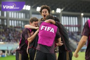 Para pemain Timnas Jerman U-17 selebrasi usai kalahkan Timnas Argentina U-17 di semifinal Piala Dunia u-17 2023 Indonesia. Foto : pssi