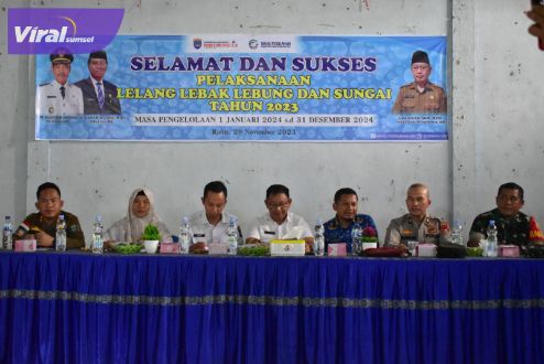 Lelang lebung dan sungai tahap I di Kabupaten Ogan Komering Ilir (OKI) yang digelar serentak pada 13 Kecamatan pada Rabu, (29/11/2023). Foto : viralsumsel.com/fir Lelang lebung dan sungai tahap I di Kabupaten Ogan Komering Ilir (OKI) yang digelar serentak pada 13 Kecamatan pada Rabu, (29/11/2023). Foto : viralsumsel.com/fir