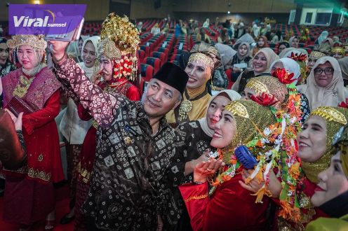 Pj Bupati H Apriyadi Kukuhkan 75 Desa sebagai Model Desa Ramah Perempuan dan Peduli Anak. Foto : viralsumsel.com/dev