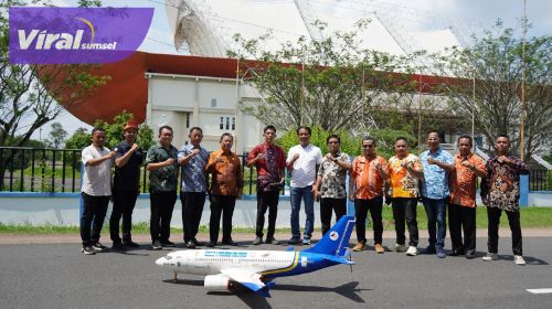Hebat ! Setelah Rakit Pesawat, Pemuda Tulung Selapan OKI Ciptakan Kapal Pembersih Sampah. Foto : viralsumsel.com/zep