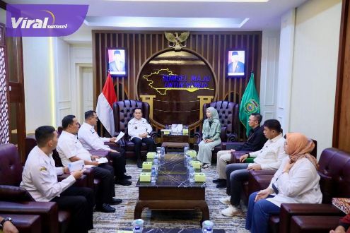 Pj Gubenur Agus Fatoni Dukung Penerapan Aplikasi Sim Gaji PT Taspen. Foto : viralsumsel.com/win
