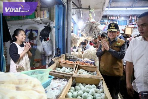 Tekan Inflasi Jelang Nataru, Pemprov Sumsel dan Kabupaten/Kota Gelar Operasi Pasar Murah Secara Serentak. Foto : viralsumsel.com/win
