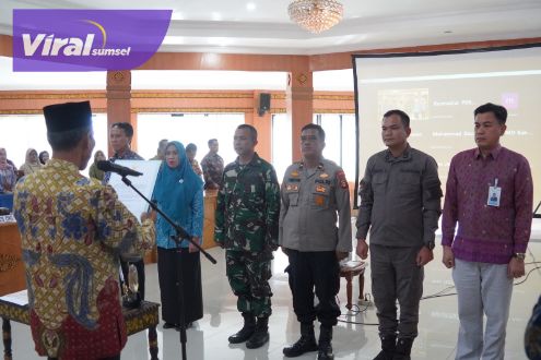 Turunkan Prevalensi Stunting, Kepala OPD di OKI Jadi Bapak Asuh Anak Stunting OKI. Foto : viralsumsel.com/zep