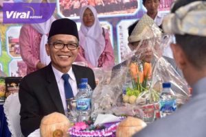 Buka Bazar UMKM di OKU Timur, Sekda Supriono Ungkap Keseriusan Pemerintah Memajukan Sektor Ekonomi Kreatif dan UMKM. Foto : viralsumsel.com/win