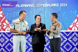 Pj Gubernur Agus Fatoni Imbau Pelayanan SAMSAT Ditingkatkan, Mulai dari SDM hingga Kebijakan. Foto : viralsumsel.com/win