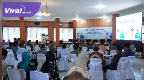 High Level Meeting TPID OKI Upaya Kendalikan Harga Bahan Pokok. Foto : viralsumsel.com/zep
