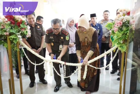 Monitoring dan Evaluasi dari Kepala Kejaksaan Tinggi Sumatera Selatan serta Peresmian Mushola dan Mess Pegawai Kejaksaan Negeri Prabumulih. Foto : viralsumsel.com/ril