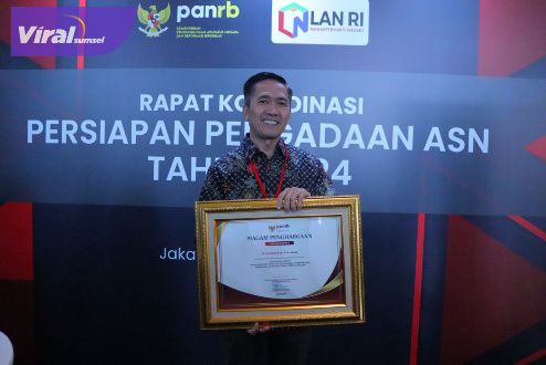 Komitmen Ratu Dewa Dalam Pengadaan ASN Menghantarkan Palembang Menjadi Satu-Satunya Kota Yang Meraih Penghargaan Dari Menpan RB. Foto : viralsumsel.com/nto