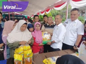 Pemkab Muba Terus Gencar Kendalikan Inflasi dengan Operasi Pasar di Bulan Ramadan. Foto : viralsumsel.com/dev