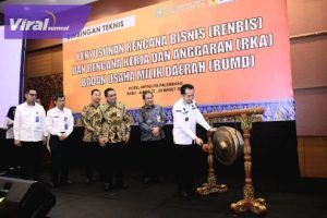 Dorong Pengembangan BUMD di Sumsel, Pj Gubernur Agus Fatoni Buka Bimtek Penyusunan Renbis dan RKA BUMD. Foto : viralsumsel.com/win