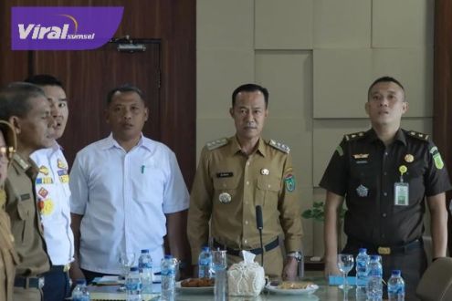 Pj Walikota Pabumulih Ikuti Rakor Pengendalian Inflasi Bersama Kemendagri. Foto : viralsumsel.com/man